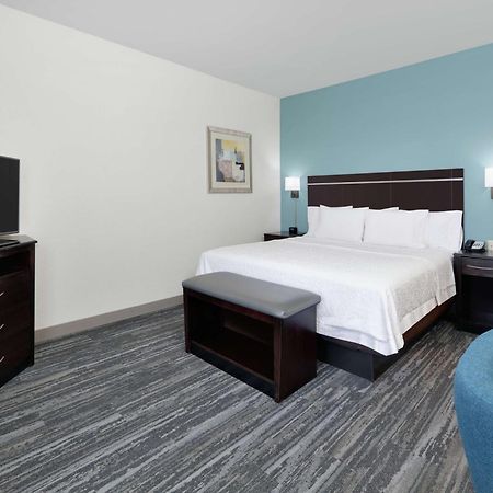 Hampton Inn & Suites Чилдресс Экстерьер фото