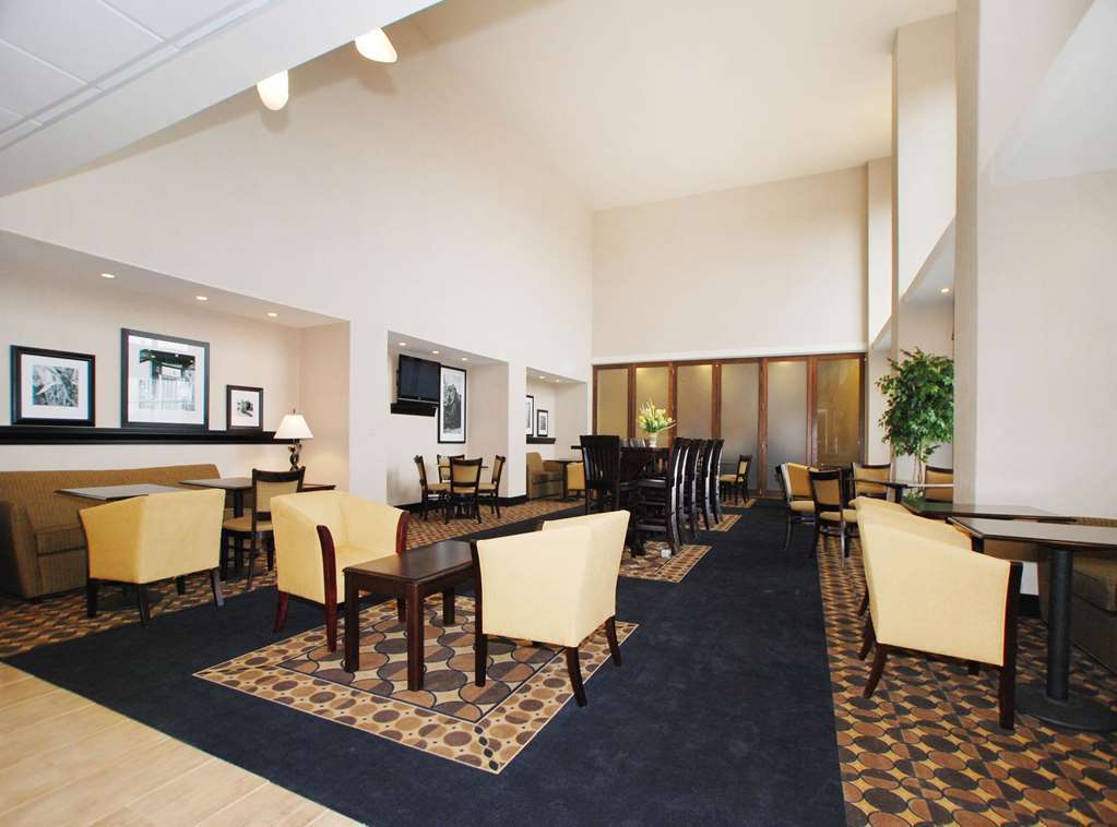 Hampton Inn & Suites Чилдресс Ресторан фото