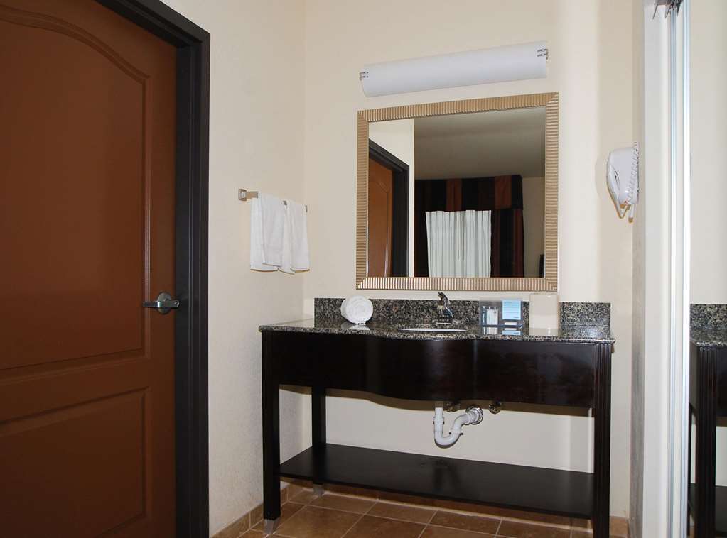 Hampton Inn & Suites Чилдресс Номер фото